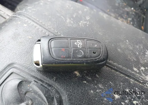 2018 Ram 1500 Rebel 4X4 5'7 Box из США, поврежденный, VIN 1C6RR7YT6JS102064